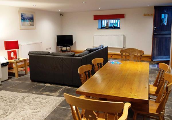 Rum Store Living Space